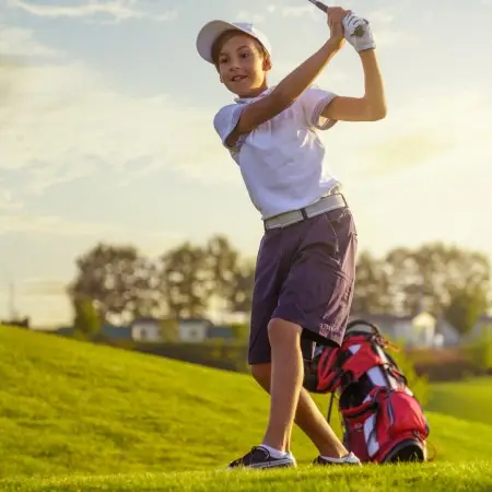 A kids golf school will open in the spring at the Crystal Lakes Golf & Country Club